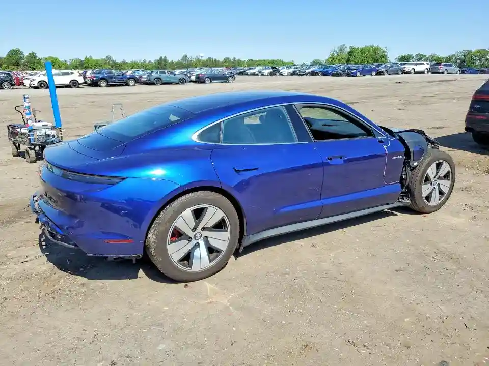 WP0AB2Y16NSA44459 2022 PORSCHE TAYCAN-2