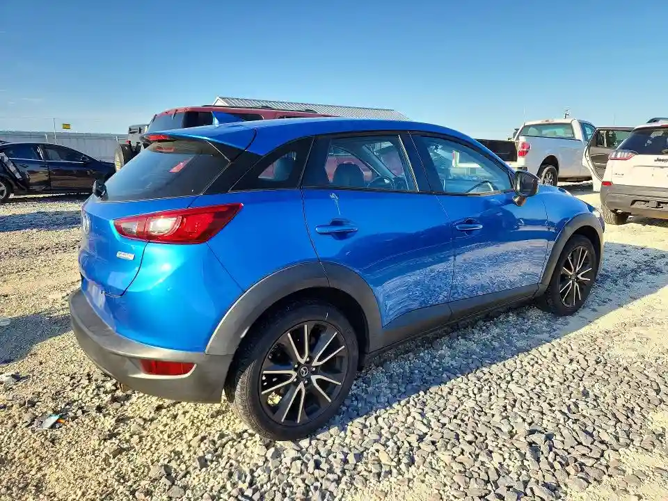 JM1DKFC70H0176310 2017 MAZDA CX-3-2