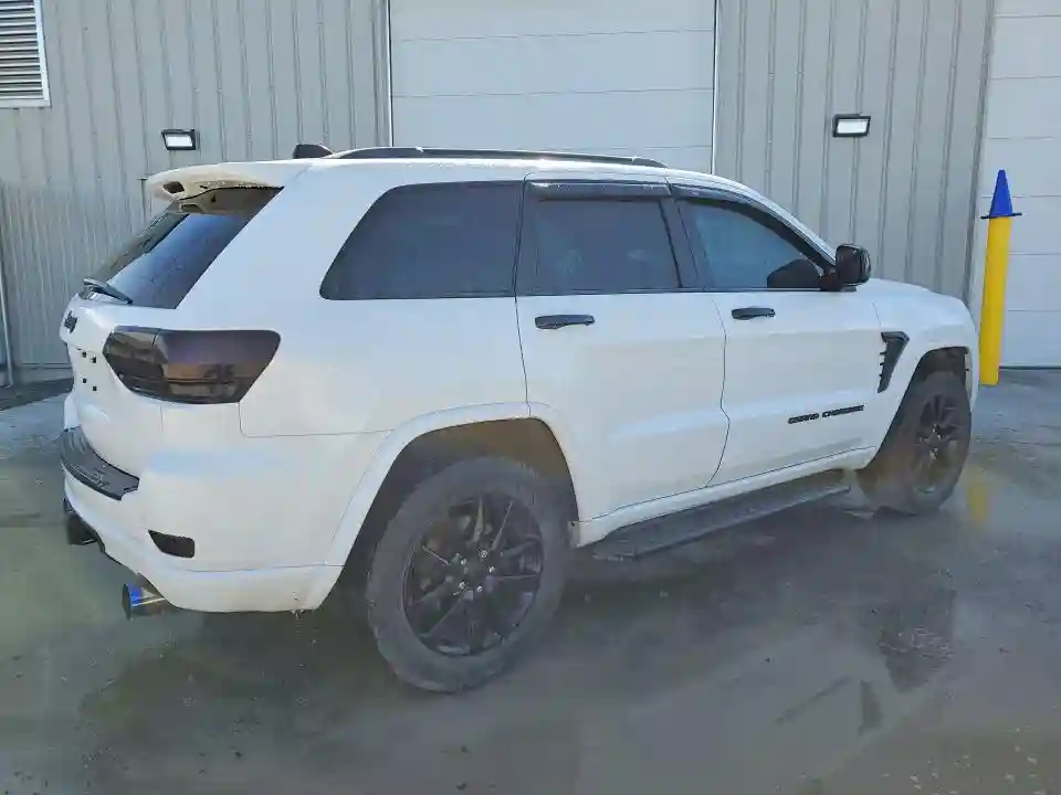 1C4RJFAG3JC386951 2018 JEEP CHEROKEE-2