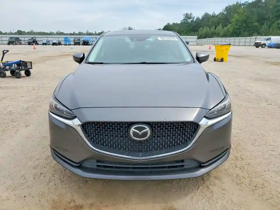 JM1GL1TY5J1330872 2018 MAZDA 6-4