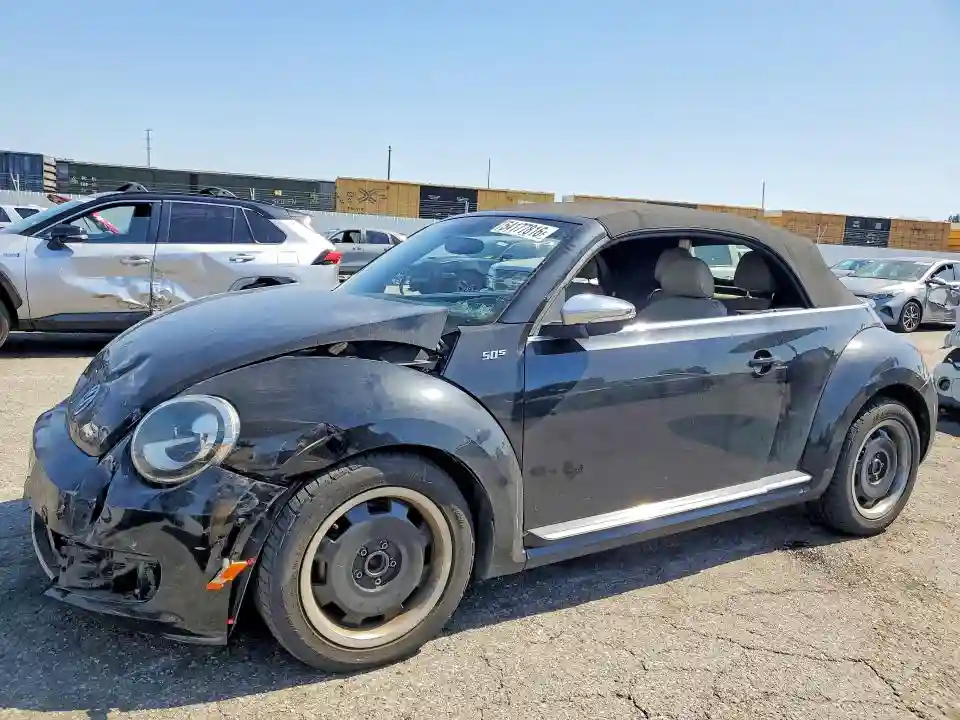 3VW5P7AT8DM804906 2013 VOLKSWAGEN BEETLE-0