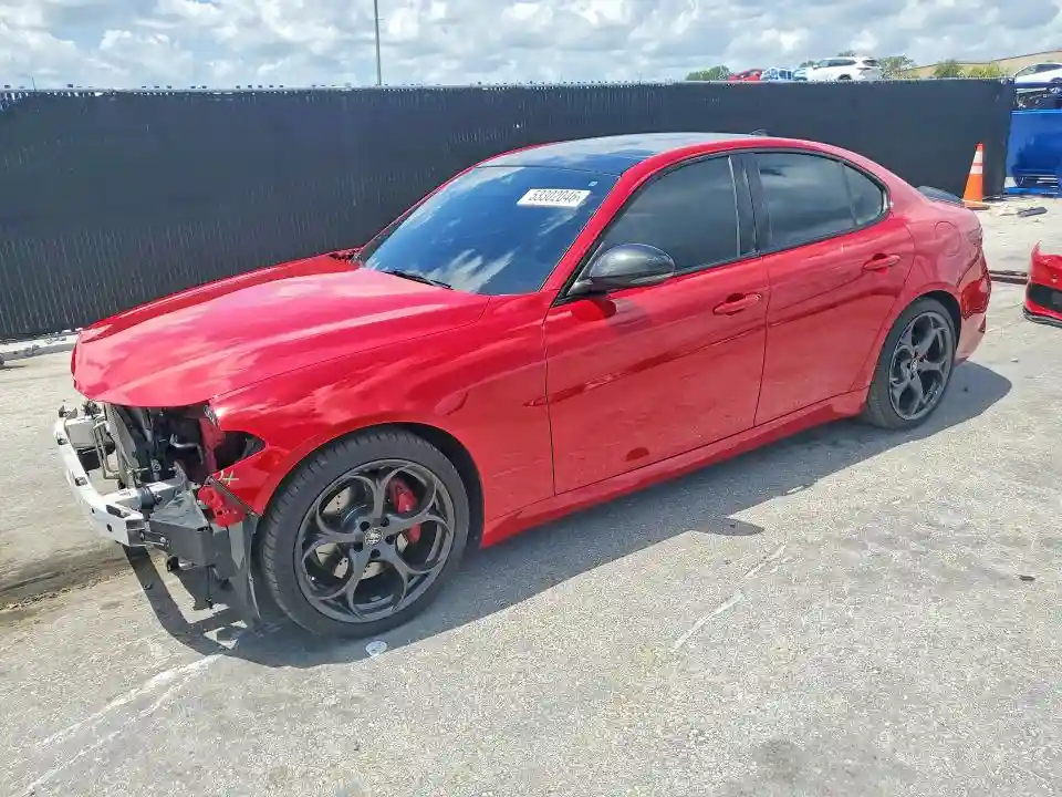 ZARFAMBN7L7624290 2020 ALFA ROMEO GIULIA-0