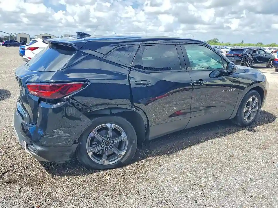 3GNKBHR46SS218566 2025 CHEVROLET BLAZER-2