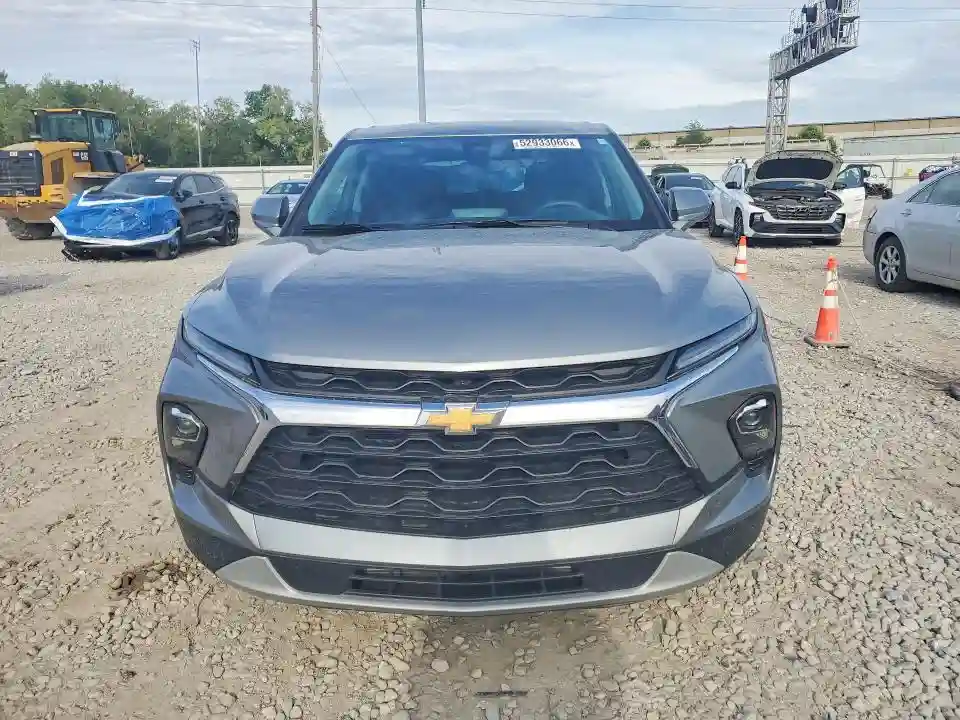 3GNKBCR4XPS160455 2023 CHEVROLET BLAZER-4