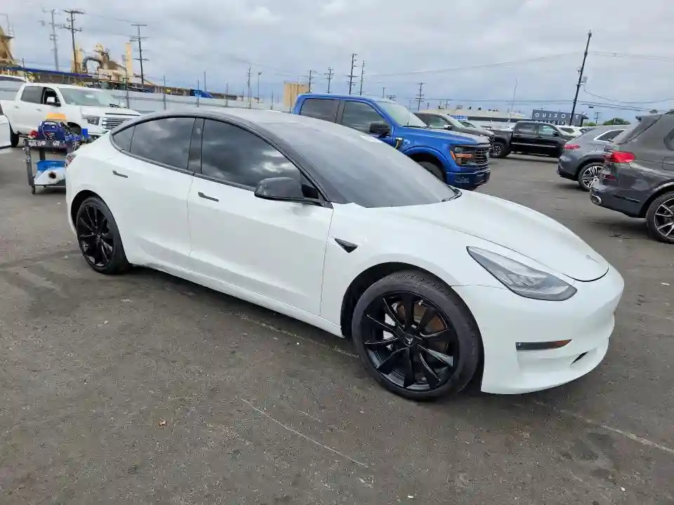 5YJ3E1EB6KF421904 2019 TESLA MODEL 3-3