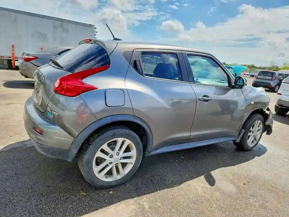 JN8AF5MV3CT112983 2012 NISSAN JUKE-2
