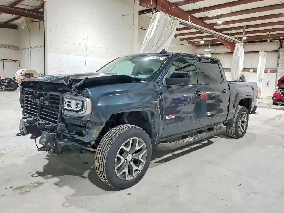 3GTU2NEC1JG369779 2018 GMC SIERRA-0