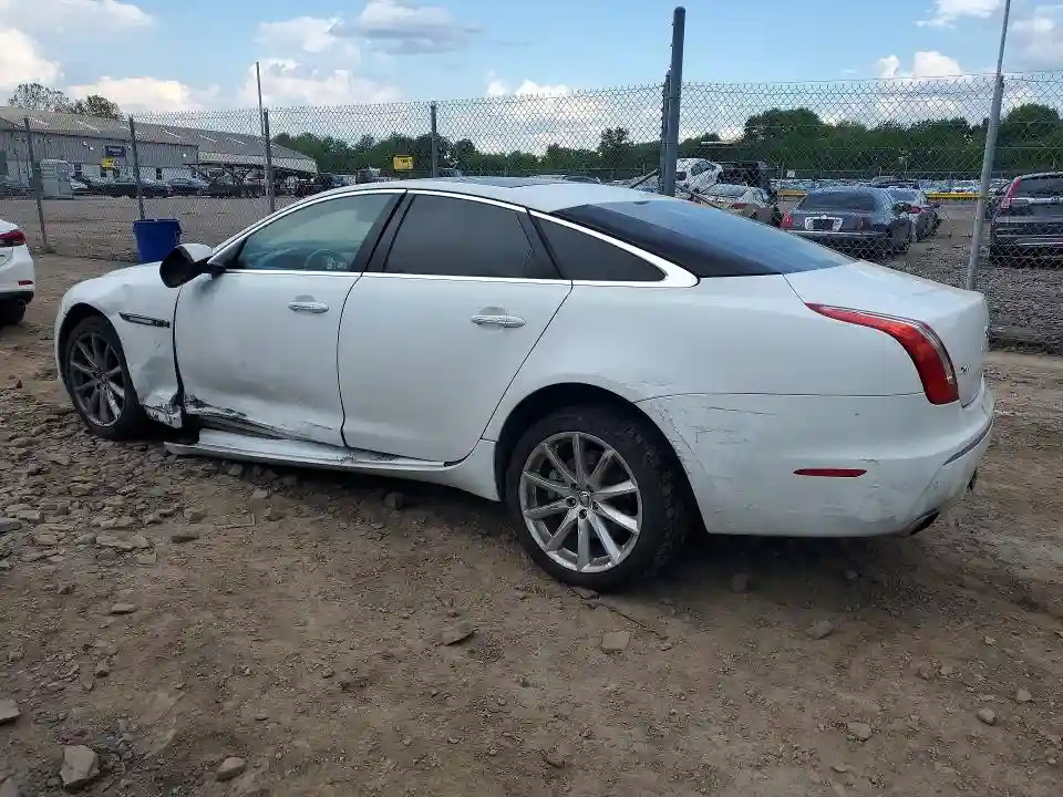 SAJWA1CB9CLV34743 2012 JAGUAR XJ-1