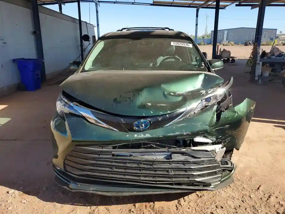 5TDJRKEC5SS258393 2025 TOYOTA SIENNA-4