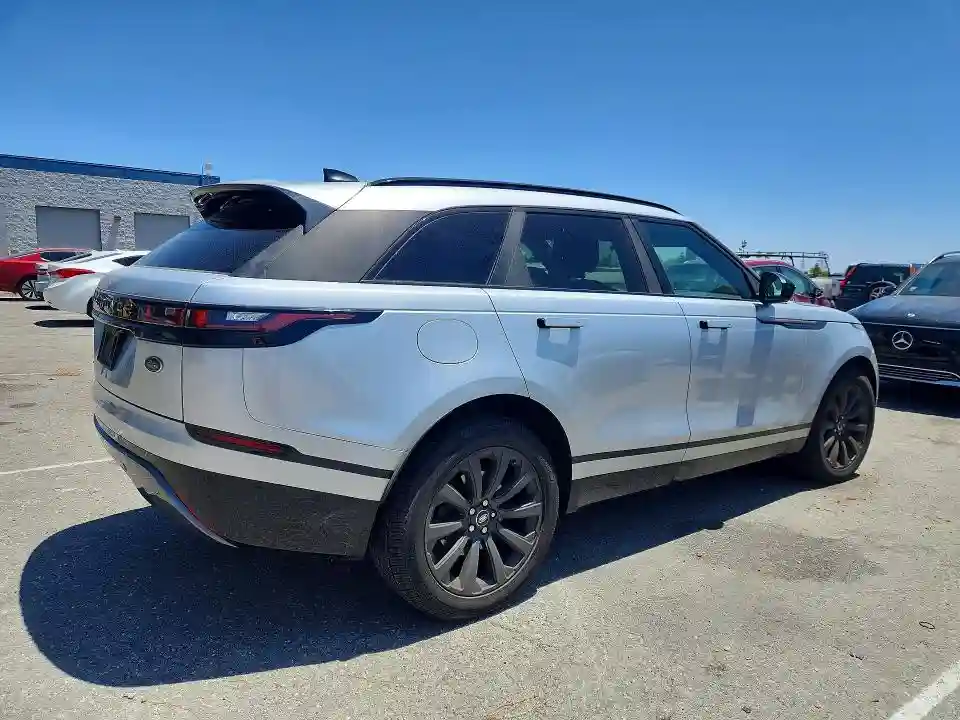 SALYL2RX8JA775415 2018 LAND ROVER RANGEROVER-2