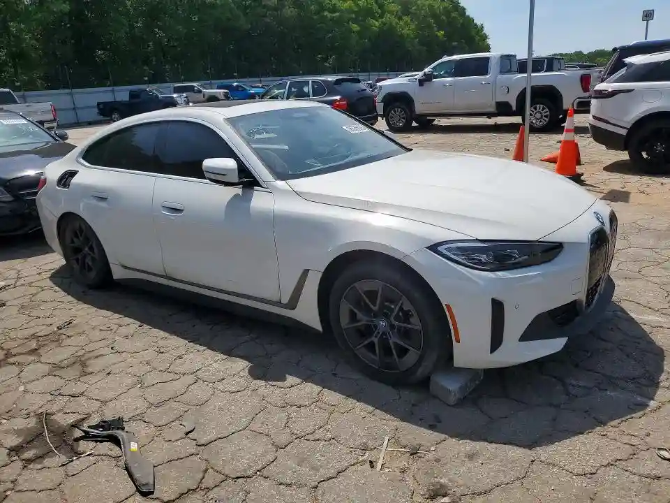 WBY43AW0XRFR52034 2024 BMW I4 EDRIVE-3