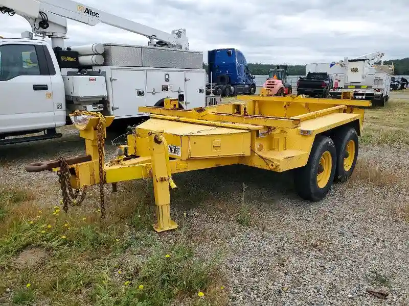 1487230 1981 ALTC T-POLE-1