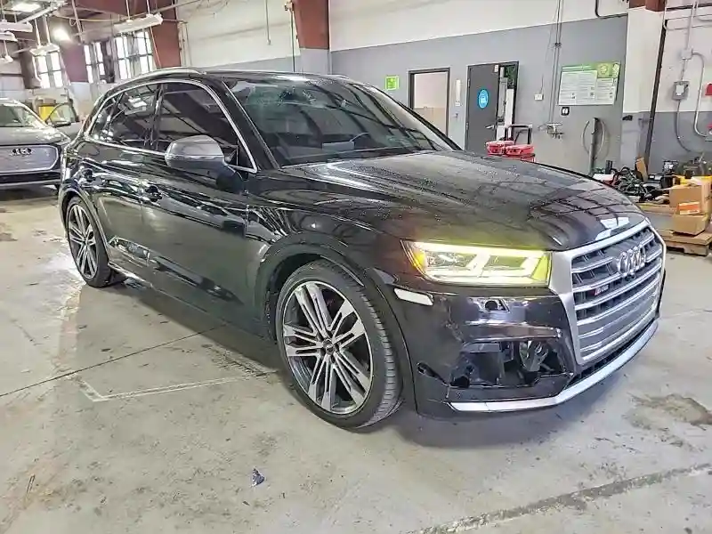 WA1C4AFY7J2123766 2018 AUDI SQ5-1