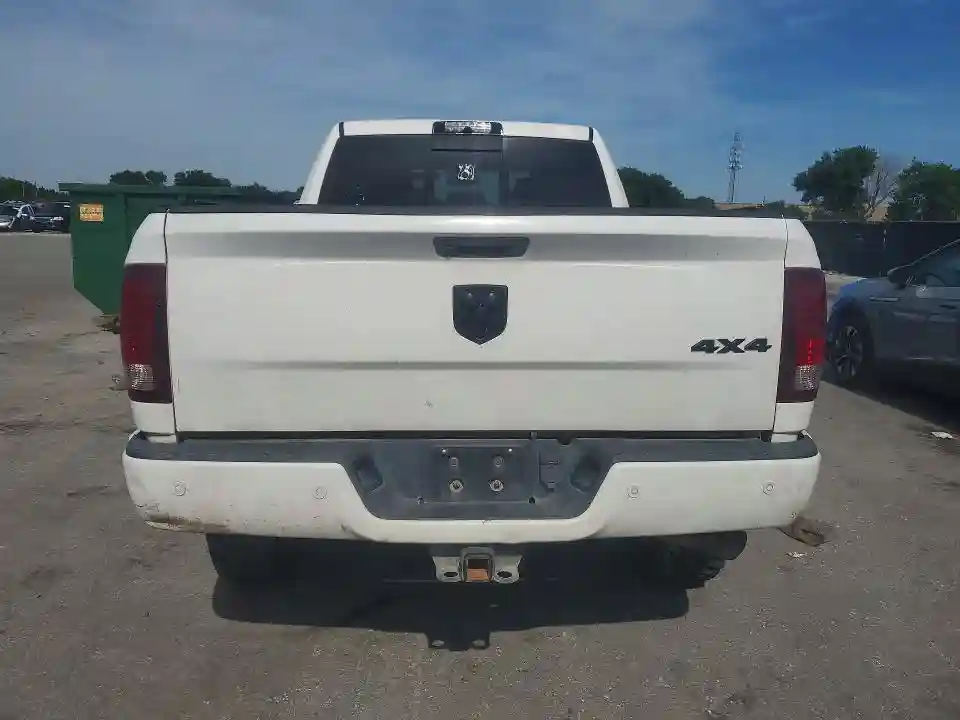 3C6UR5FL8HG663725 2017 RAM 2500-5