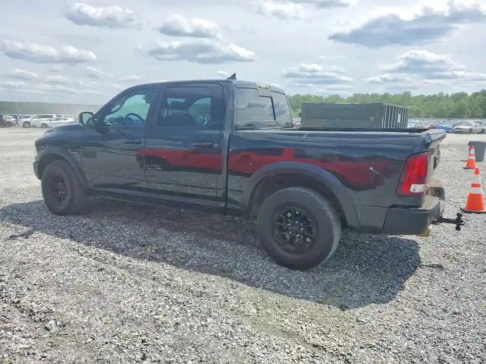 1C6RR7YT5JS232630 2018 RAM 1500-1