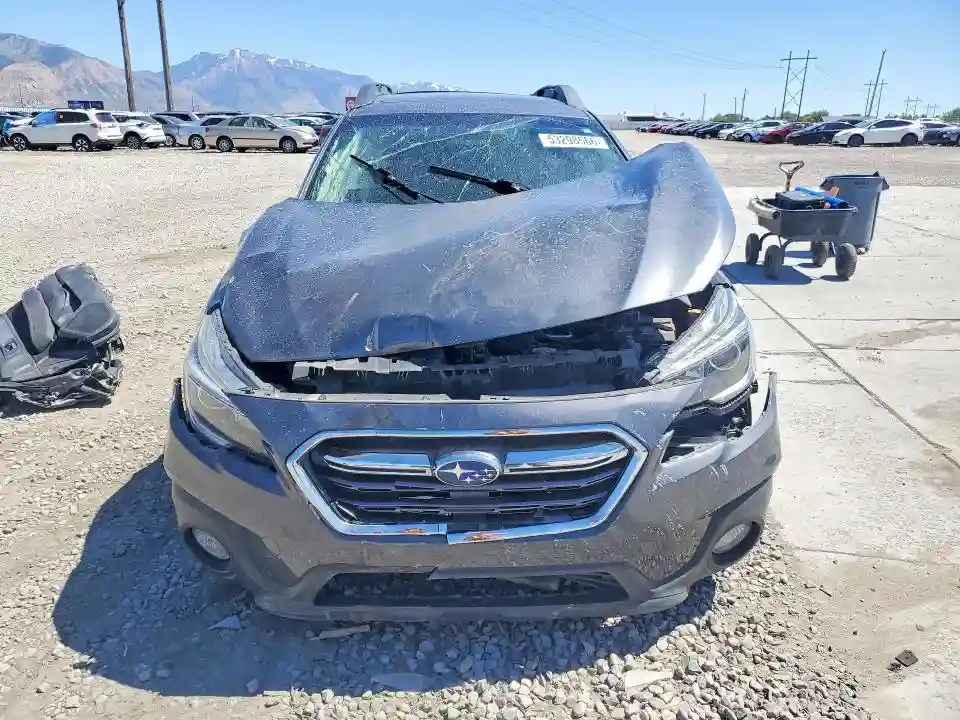 4S4BSAHC7J3289591 2018 SUBARU OUTBACK-4