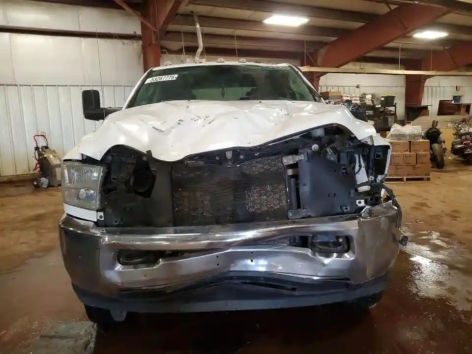 3C63RRGL4JG299410 2018 RAM 3500-4