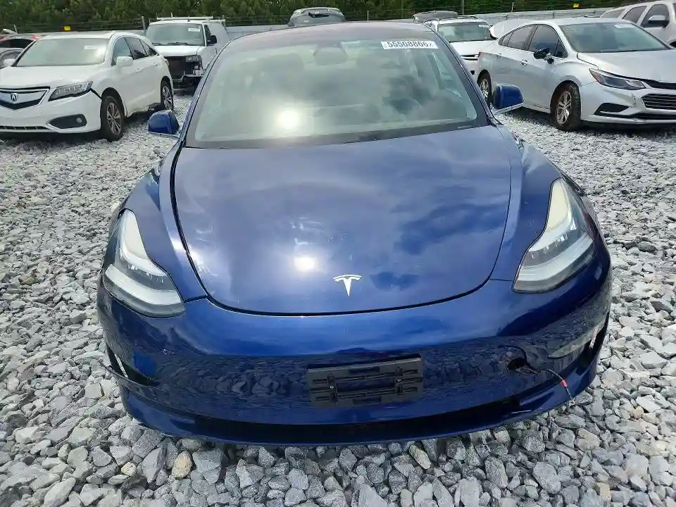 5YJ3E1EA1JF022520 2018 TESLA MODEL 3-4