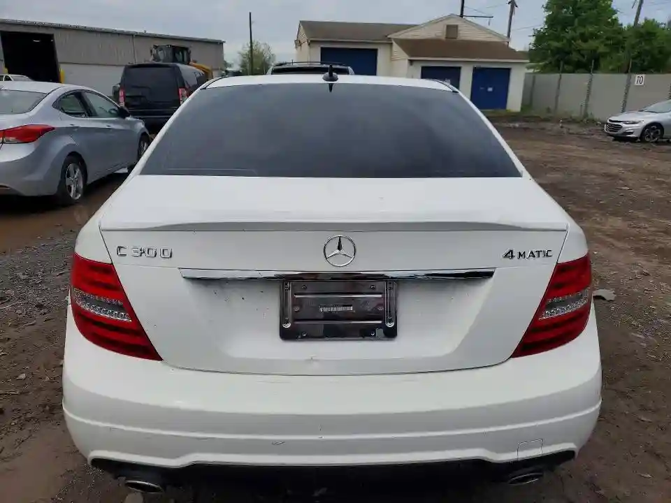WDDGF8AB6EG181590 2014 MERCEDES-BENZ C-CLASS-5