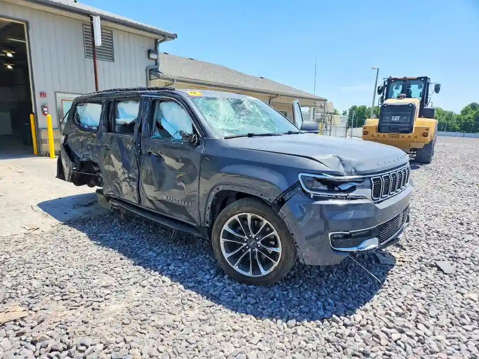 1C4SJVBT2NS128651 2022 JEEP WAGONEER-3