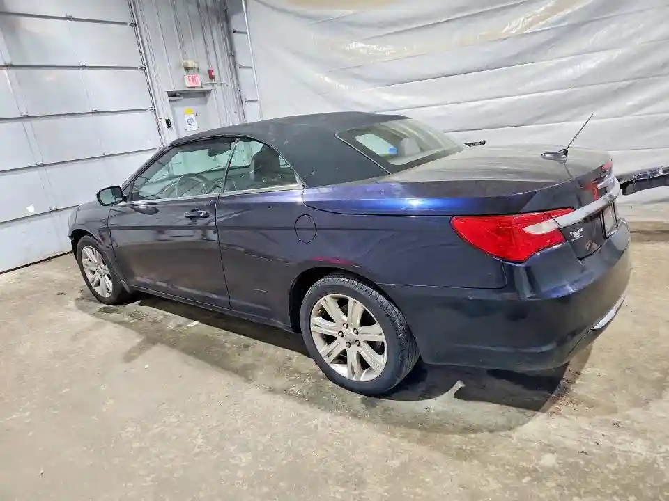 1C3BCBEG2CN233536 2012 CHRYSLER 200-1