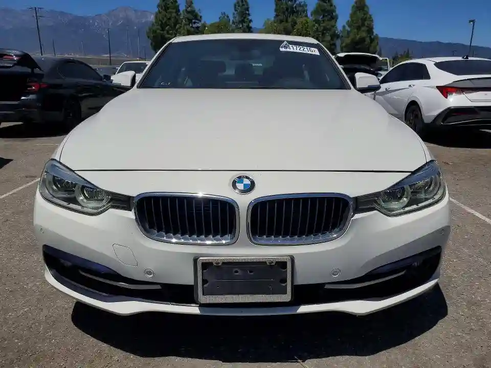 WBA8E1C59HK895308 2017 BMW 3 SERIES-4