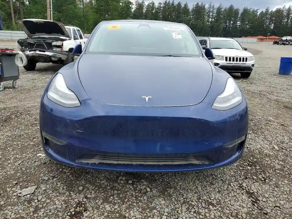 7SAYGDEE8PA113393 2023 TESLA MODEL Y-4