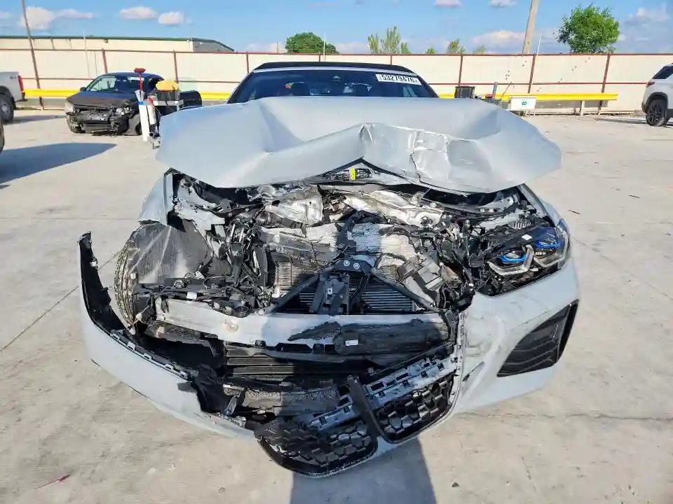 WBA53AT01RCP90139 2024 BMW M4-4