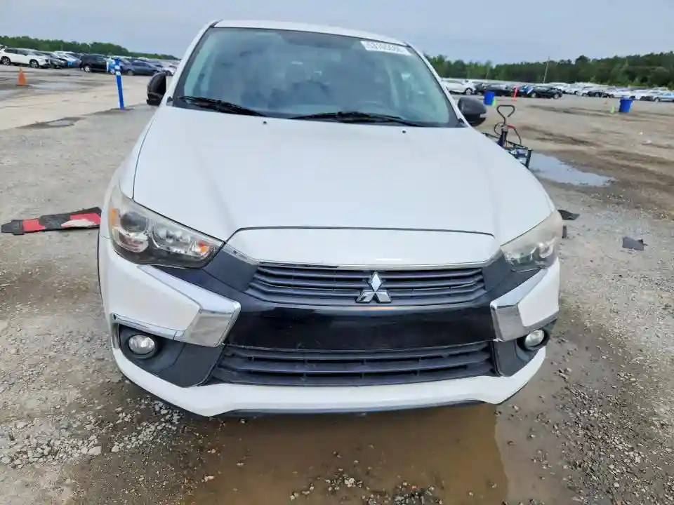 JA4AP3AU6HZ053256 2017 MITSUBISHI OUTLANDER-4