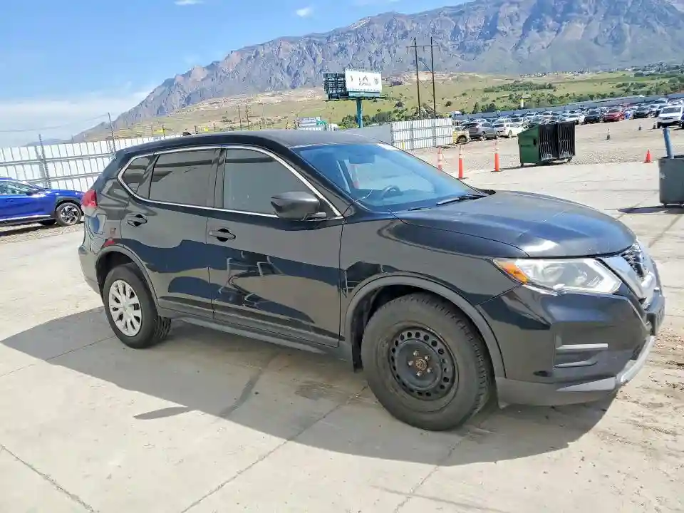 KNMAT2MV6HP539819 2017 NISSAN ROGUE-3