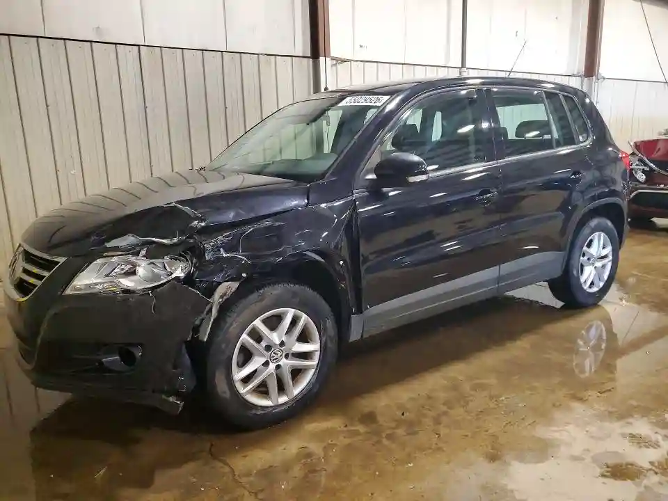 WVGAV7AX6BW532990 2011 VOLKSWAGEN TIGUAN-0