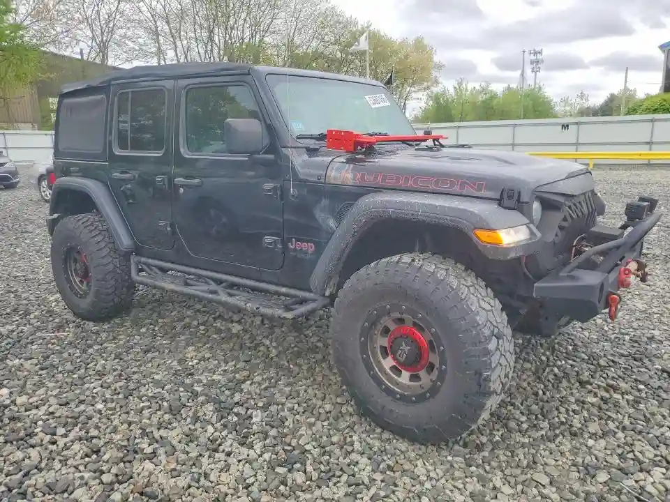1C4HJXFG9JW284126 2018 JEEP WRANGLER-3