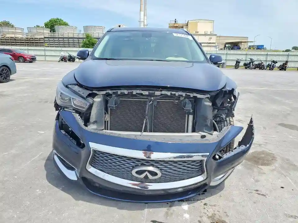 5N1DL0MM2HC543975 2017 INFINITI QX60-4