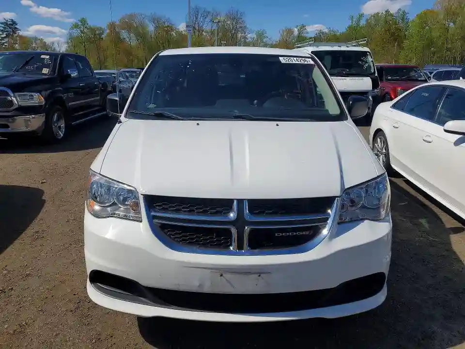 2C4RDGBG8JR337960 2018 DODGE CARAVAN-4