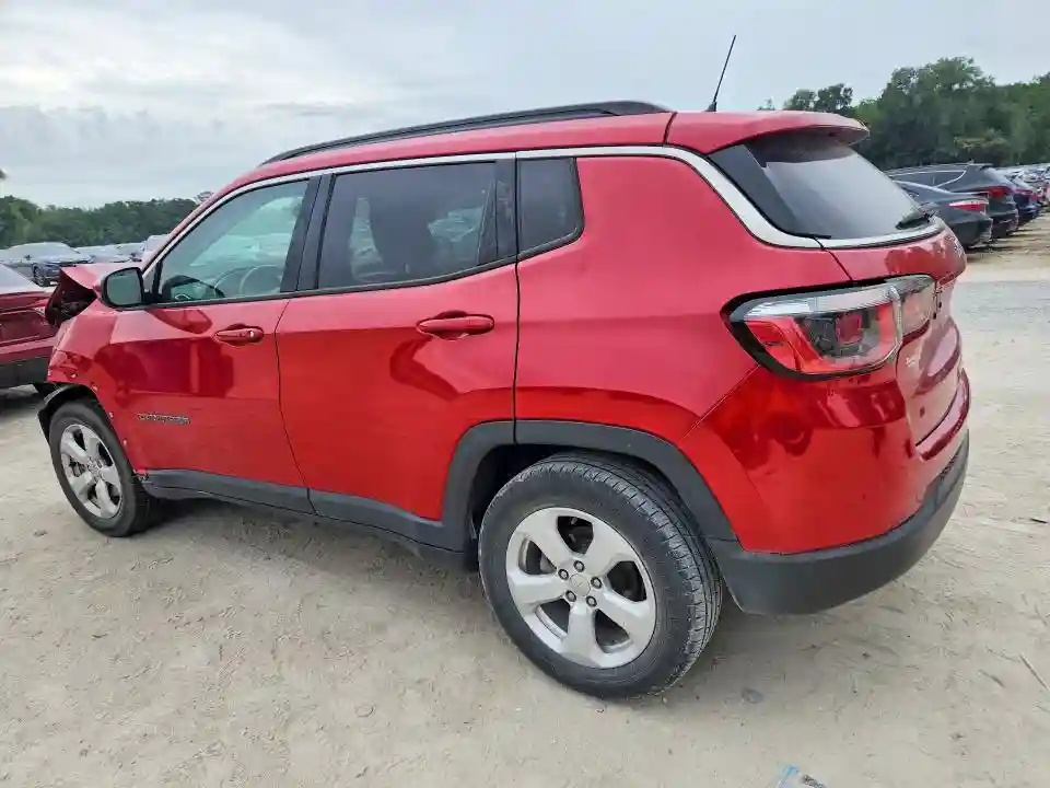 3C4NJCBB6JT194945 2018 JEEP COMPASS-1