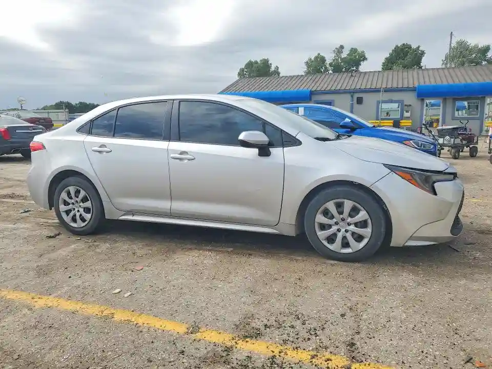 JTDEPMAE7NJ226105 2022 TOYOTA COROLLA-3