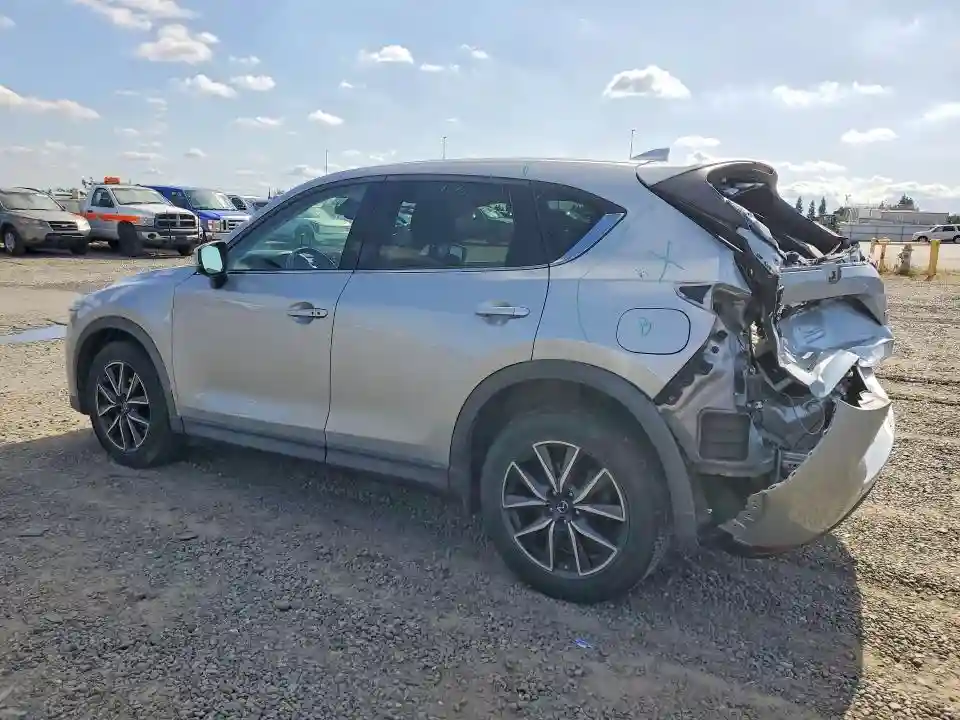 JM3KFADM1J0320639 2018 MAZDA CX-5-1