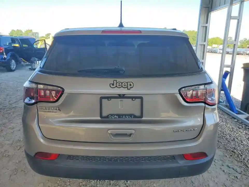 3C4NJCAB9MT531940 2021 JEEP COMPASS-5