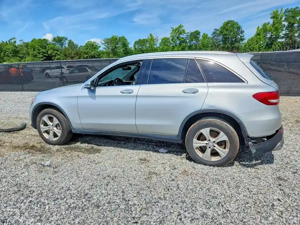 WDC0G4KB2HF129054 2017 MERCEDES-BENZ GLC-CLASS-1