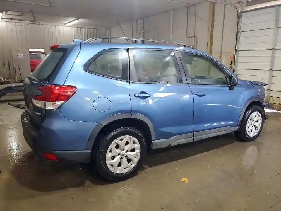 JF2SKACC3KH504319 2019 SUBARU FORESTER-2