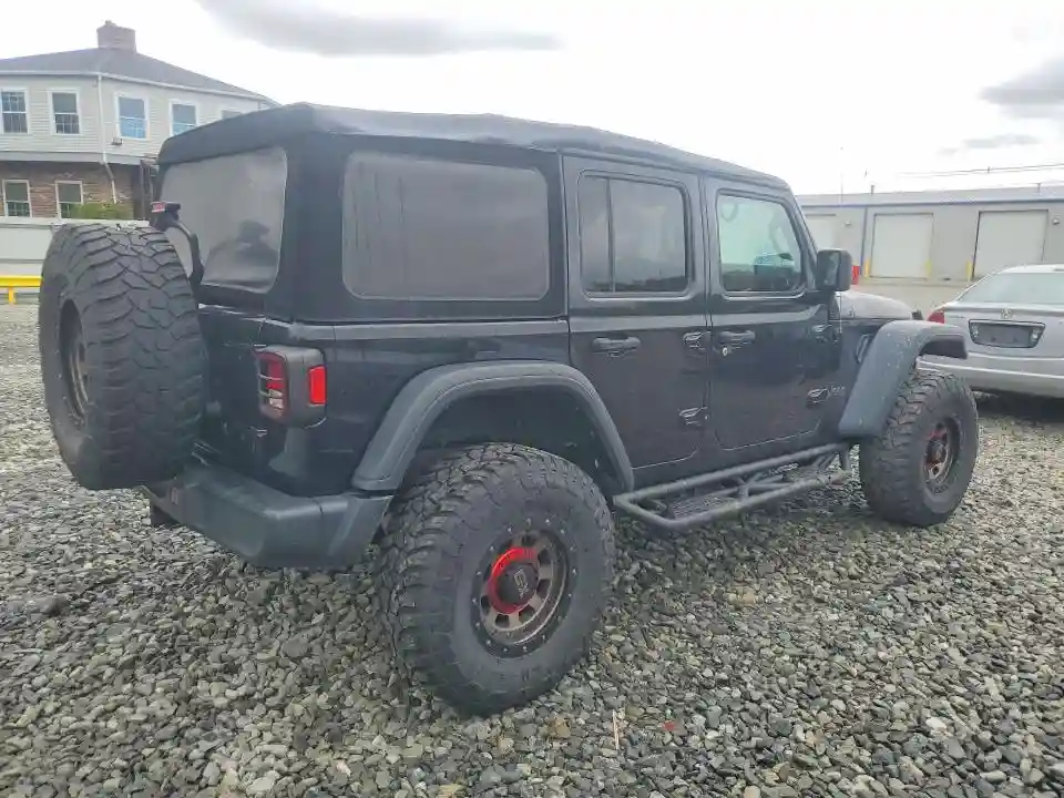 1C4HJXFG9JW284126 2018 JEEP WRANGLER-2