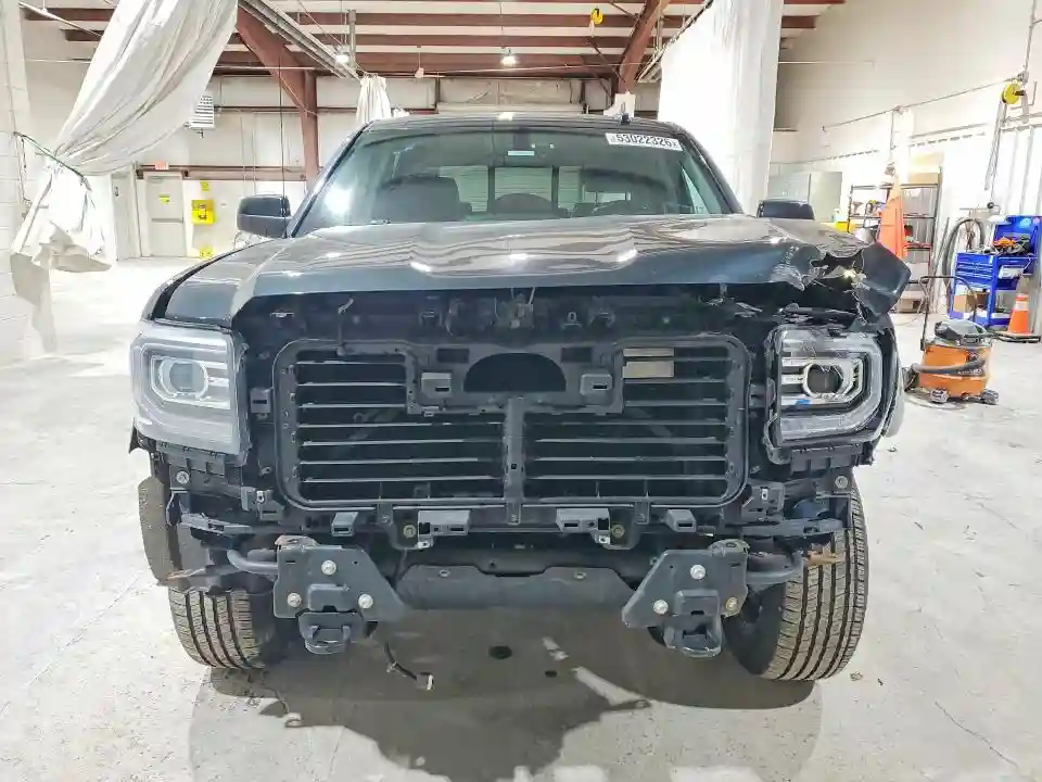 3GTU2NEC1JG369779 2018 GMC SIERRA-4