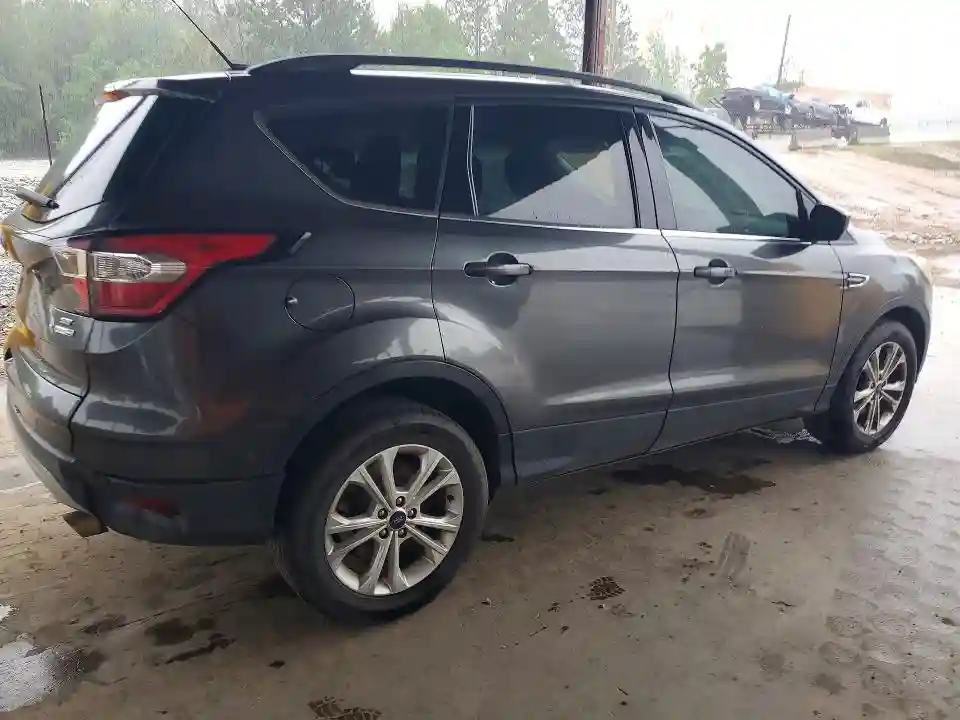 1FMCU9GD0JUA43757 2018 FORD ESCAPE-2