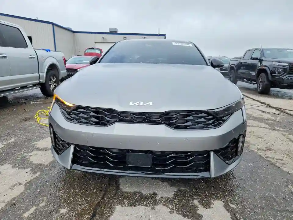 KNAG64J70T5409863 2026 KIA K5-4