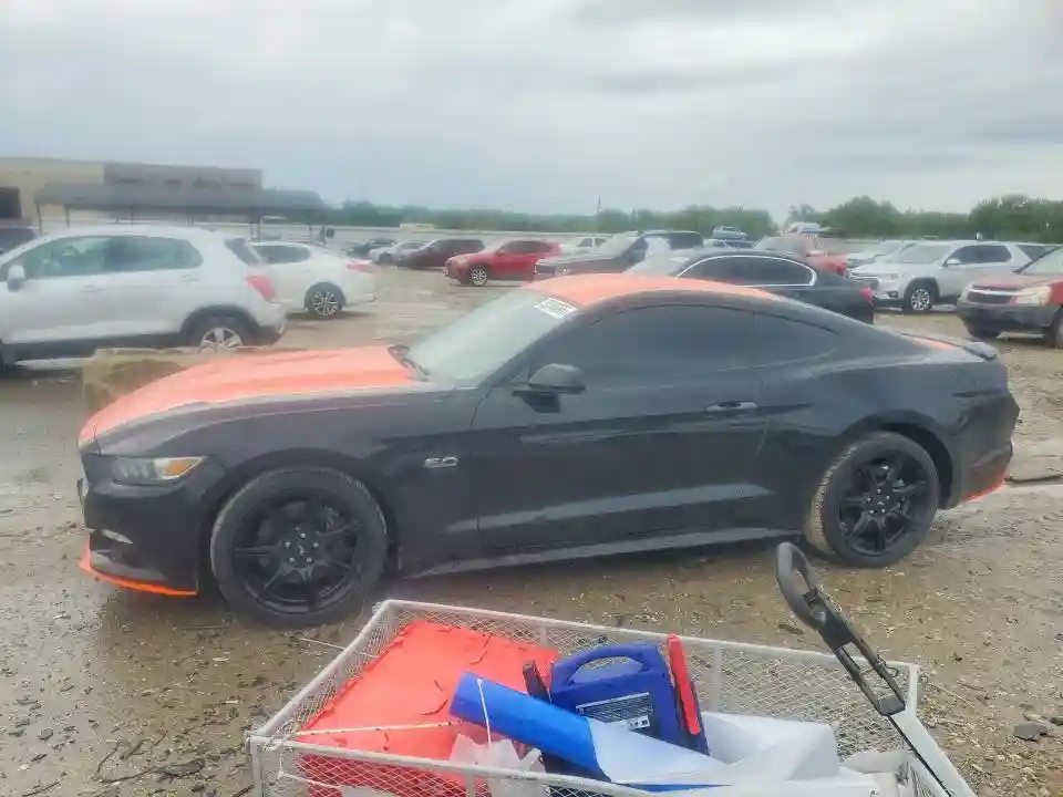 1FA6P8CFXH5221369 2017 FORD MUSTANG-0