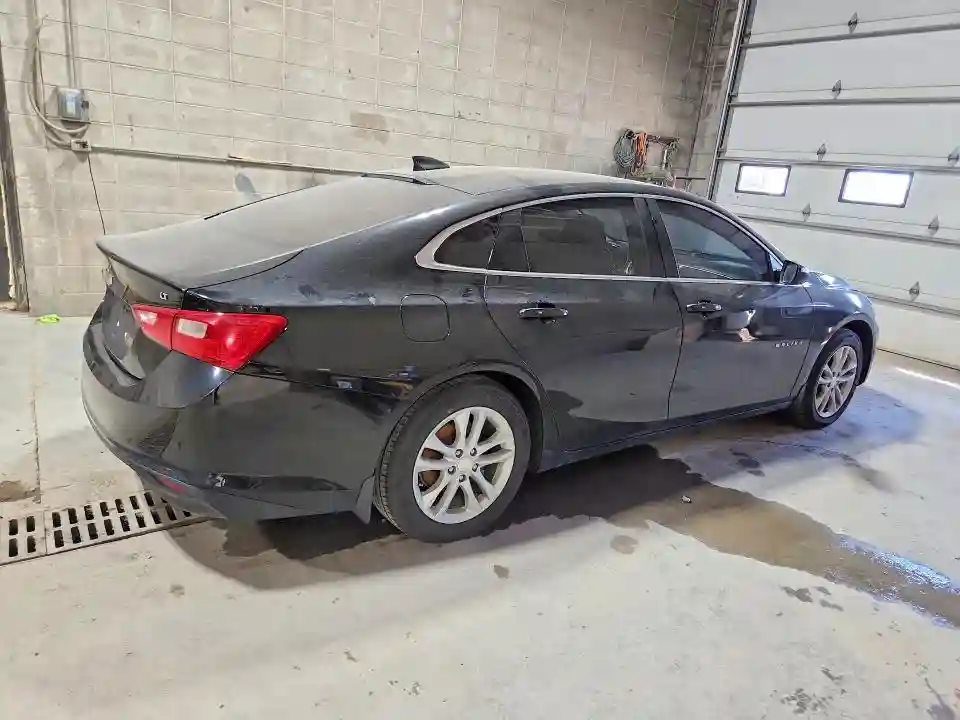 1G1ZD5ST3JF233006 2018 CHEVROLET MALIBU-2