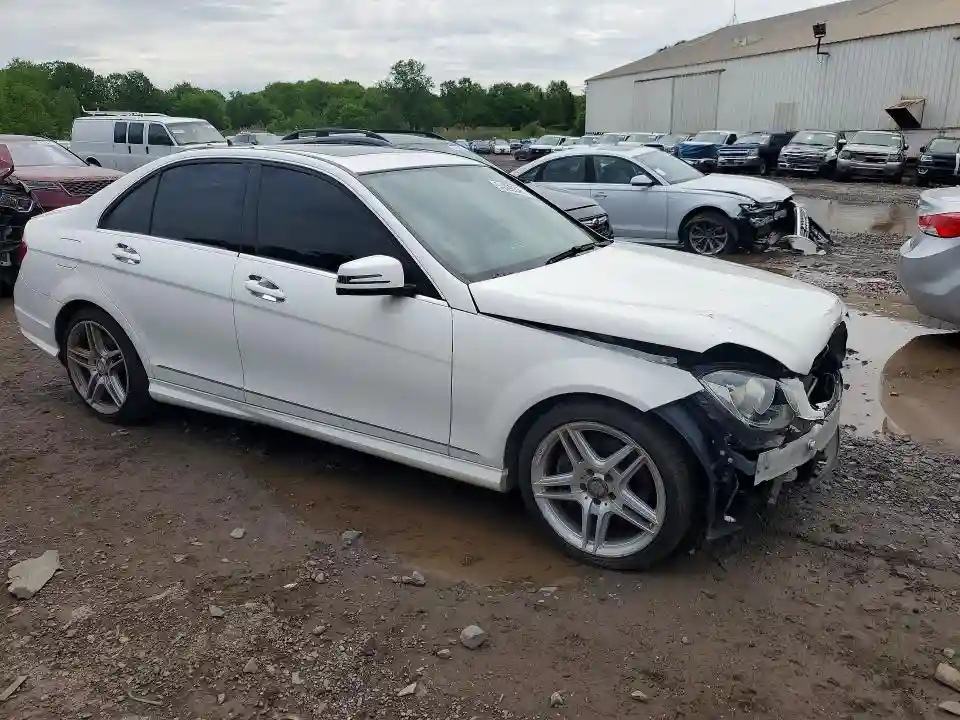 WDDGF8AB6EG181590 2014 MERCEDES-BENZ C-CLASS-3