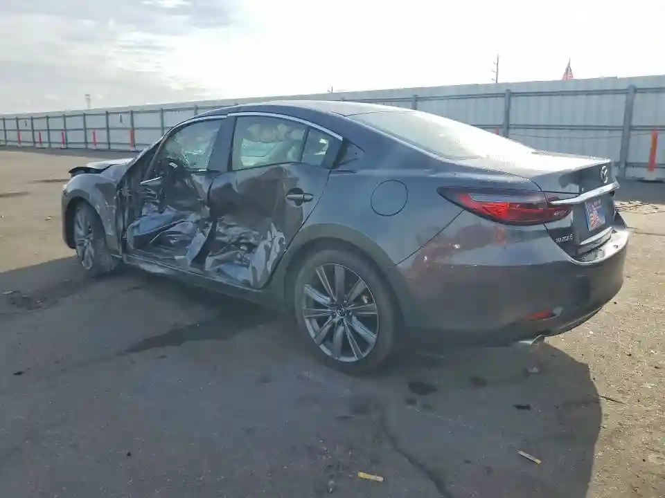 JM1GL1VM2M1615950 2021 MAZDA 6-1