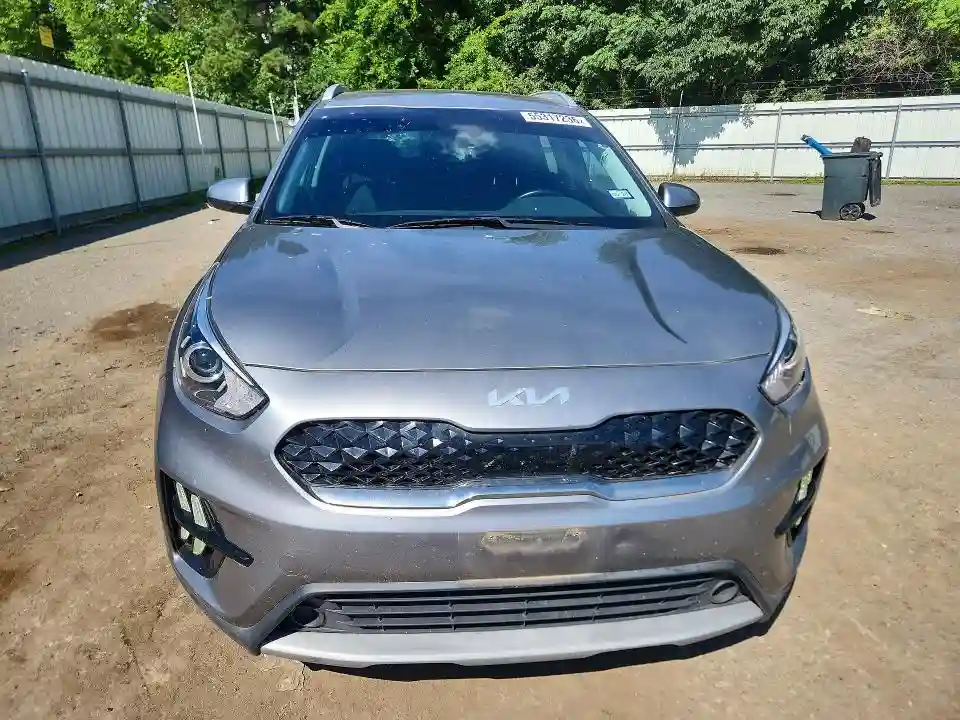 KNDCB3LC1N5546301 2022 KIA NIRO LXS S-4