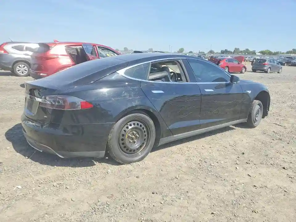 5YJSA1DN2DFP05746 2013 TESLA MODEL S-2